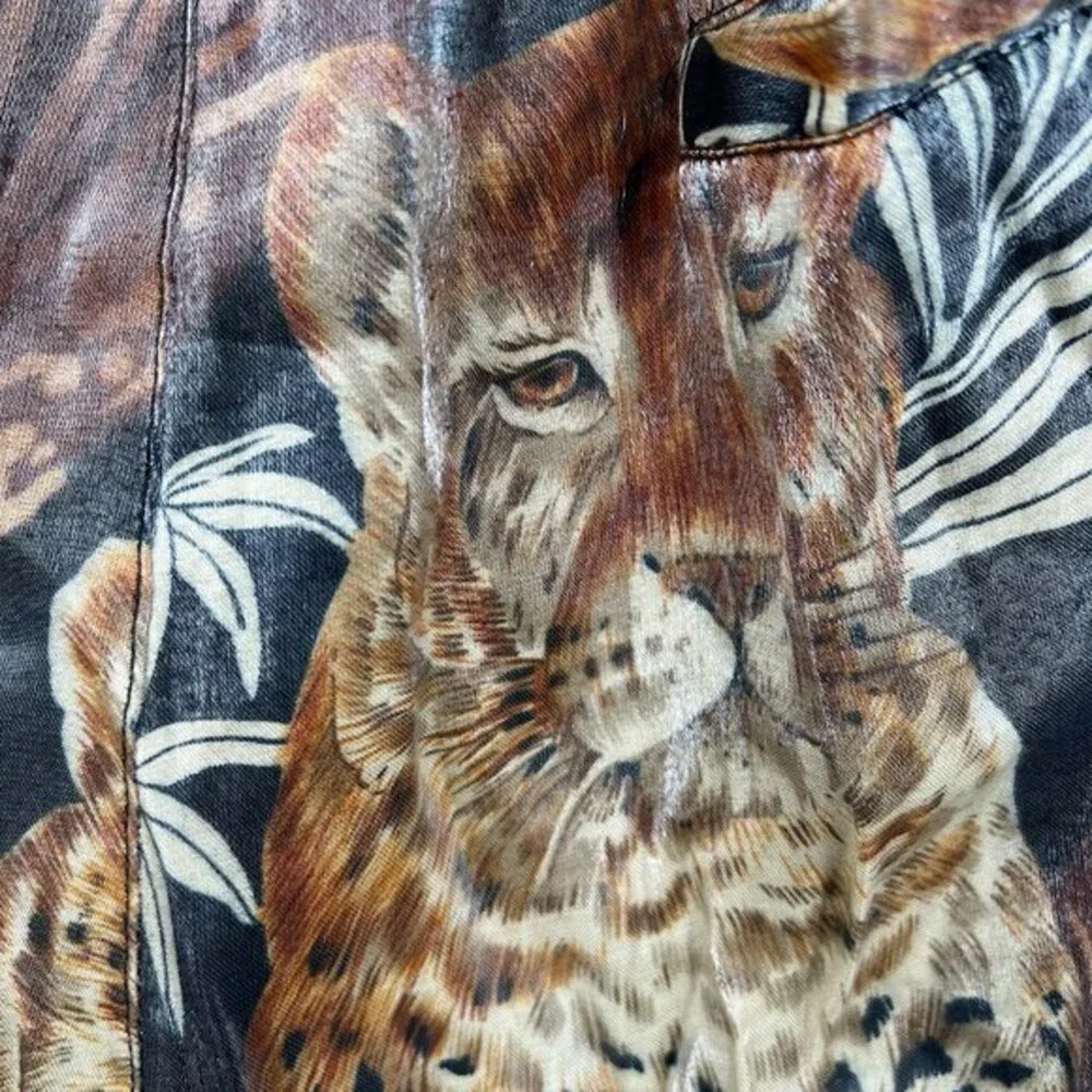 Vintage 80s 90s Bar code baggy long‎ length wild animal shorts tigers leopard XL